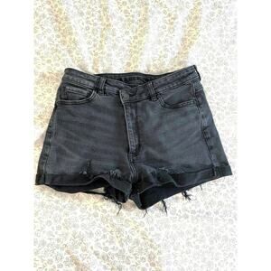 American Eagle Black Distressed Denim Shorts Women’s Size 6